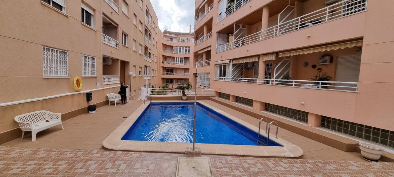 Apartament Dos Playas Torrevieja Exterior foto